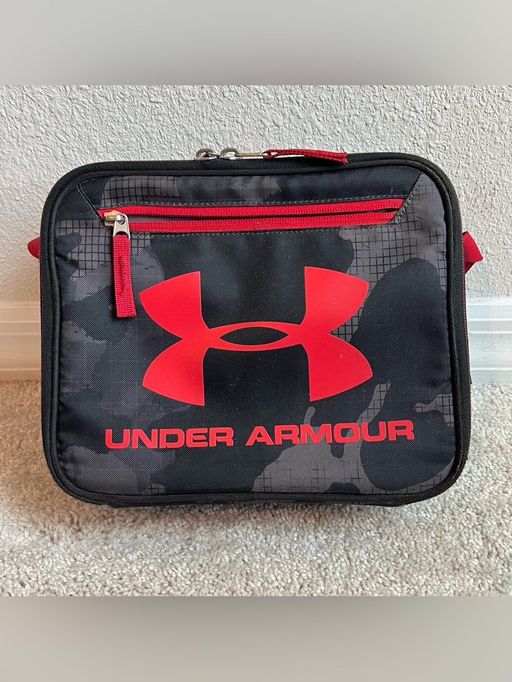 Under Armour Scrimmage 3 Black and Red Camo Hard Lined Insulated Lunchbox